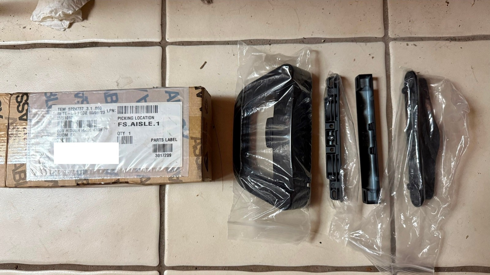 Milgard Sliding Door Handle set EDV HIDDEN HNDL 4MM – Black