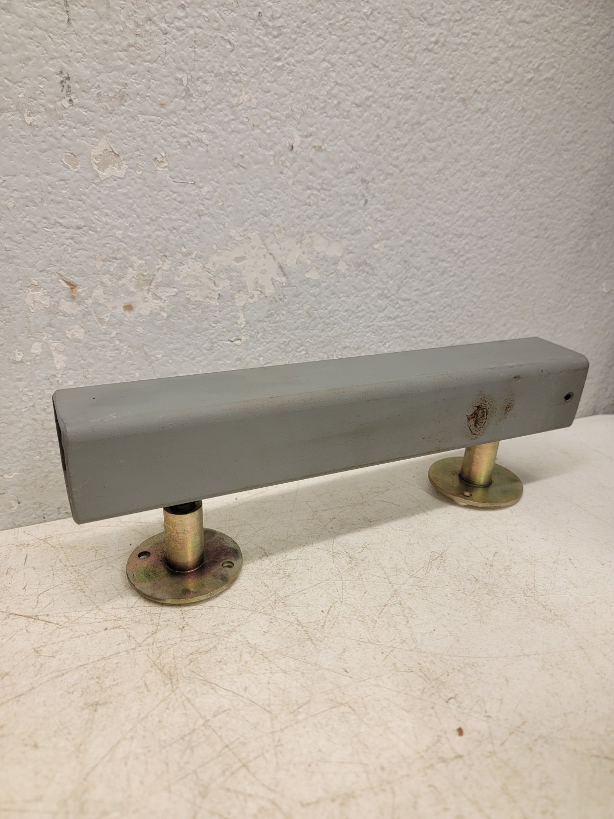 Precision Locking Bar Hardware For Pairs Or Doors No. 1640