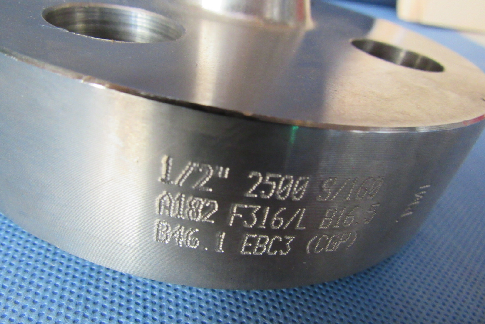 Weld Neck Flange Stainless Steel 1/2″ Class 2500 Schedule 160 Raised Face F316/L