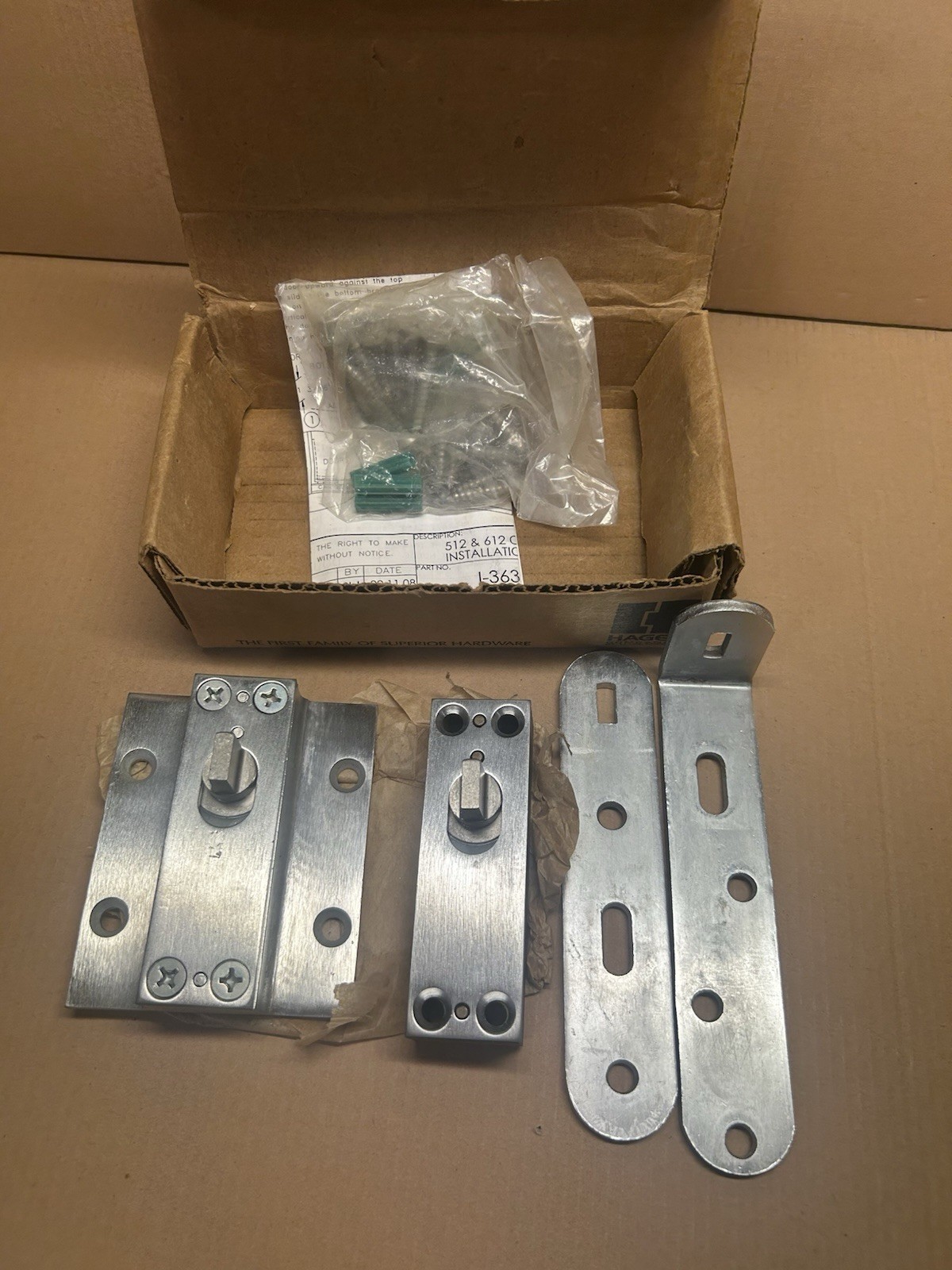 Hager 512/612 Camtrol Hosp. Double Acting Pivot Set