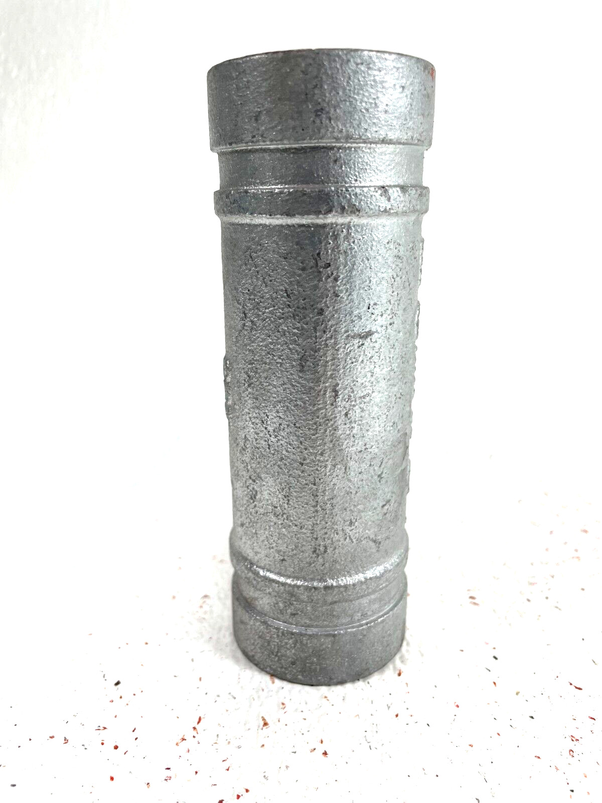 SPF Style T1 Straight Tee 1-1/2″ Galvanized Grooved End IPS Pipe Size Fitting
