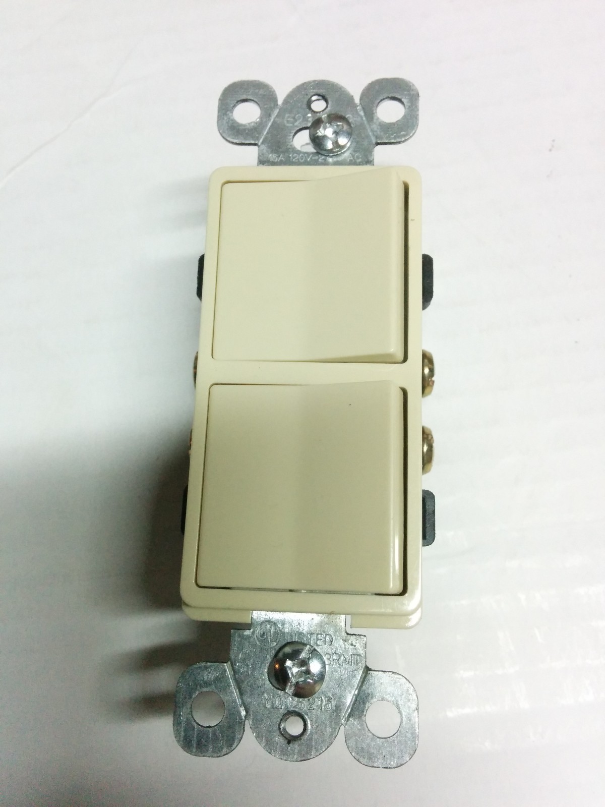 (10 pc) Double Decorator Switch Single Pole 2 Device Combination Switches Ivory