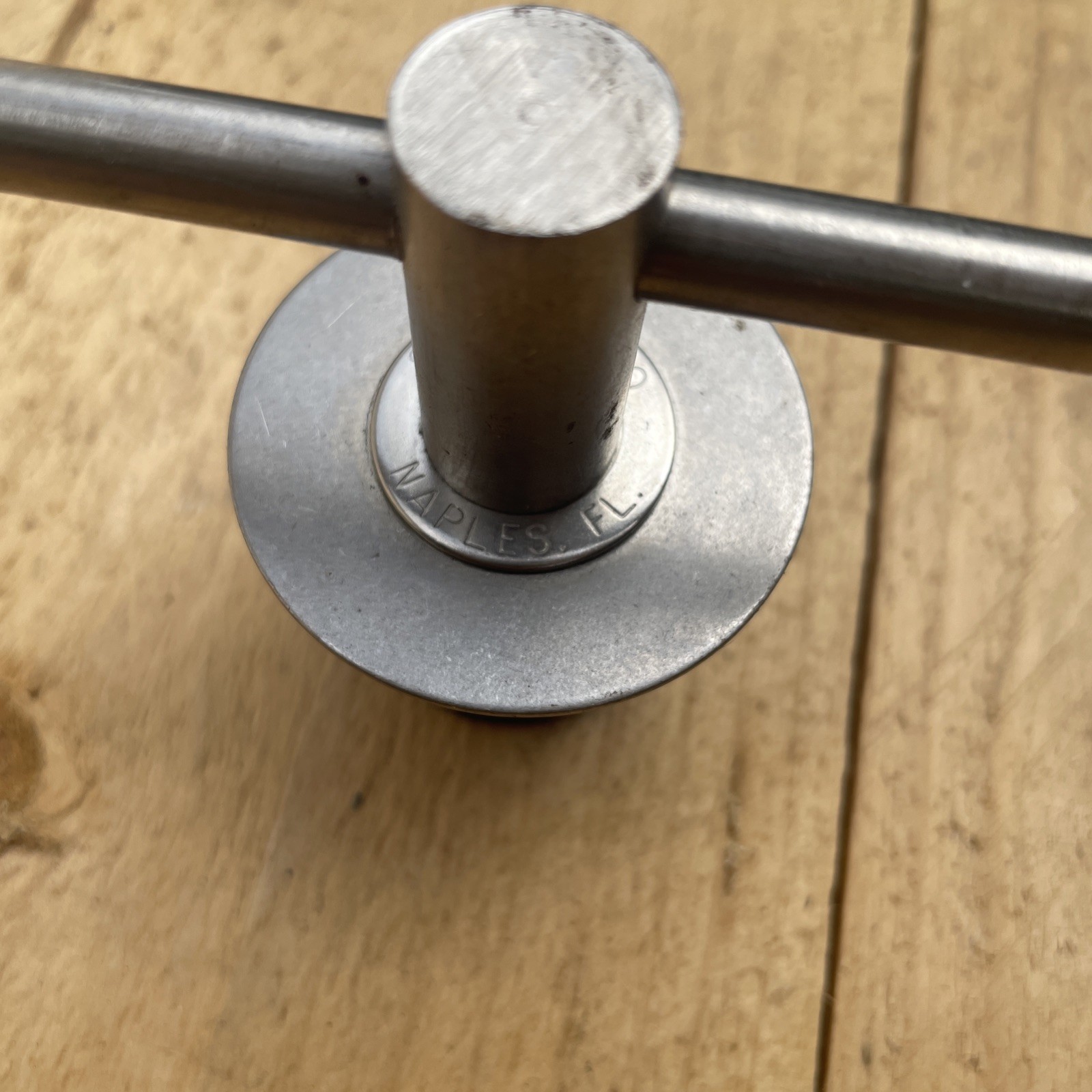 Shaw Plug T-handle Expansion Plug 1-1/4” Shaw Aero Naples Florida Pressure Test