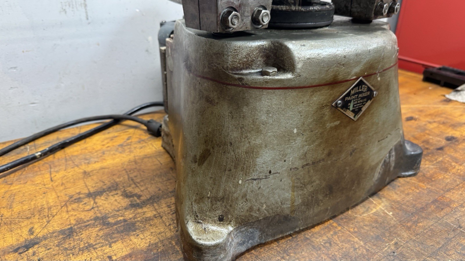 Miller Paint Can Mixer Shaker