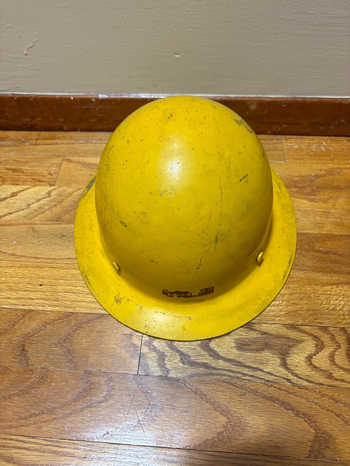 Vintage Jackson Fiberglass Hard Hat Yellow Full Brim Kaiser Nelson Co Cleveland