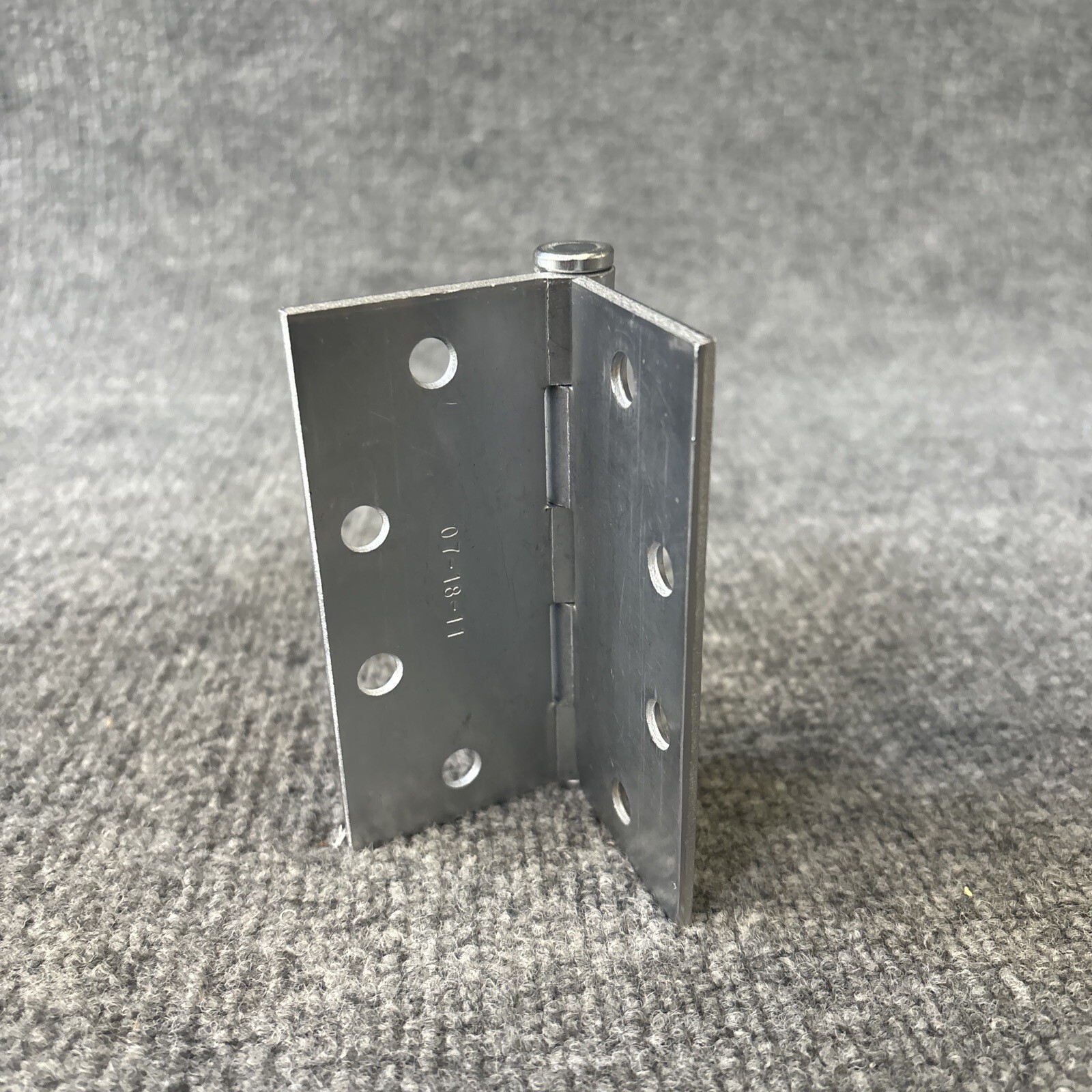 Lot of 7 – Hager 1279 4-1/2″ x 4-1/2″ Plain Bearing 5 Knuckle Steel Hinge New