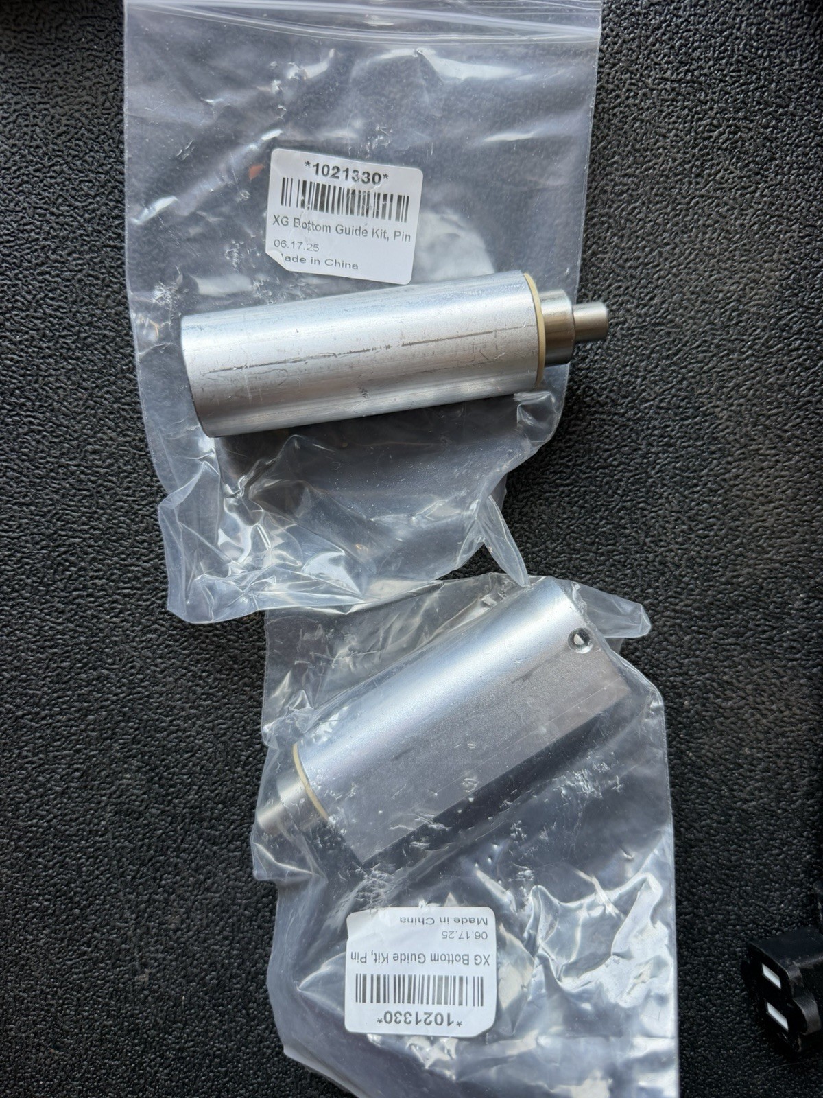 Besam Assa Abloy Universal Bottom Guide 1021330 New Style With T Block