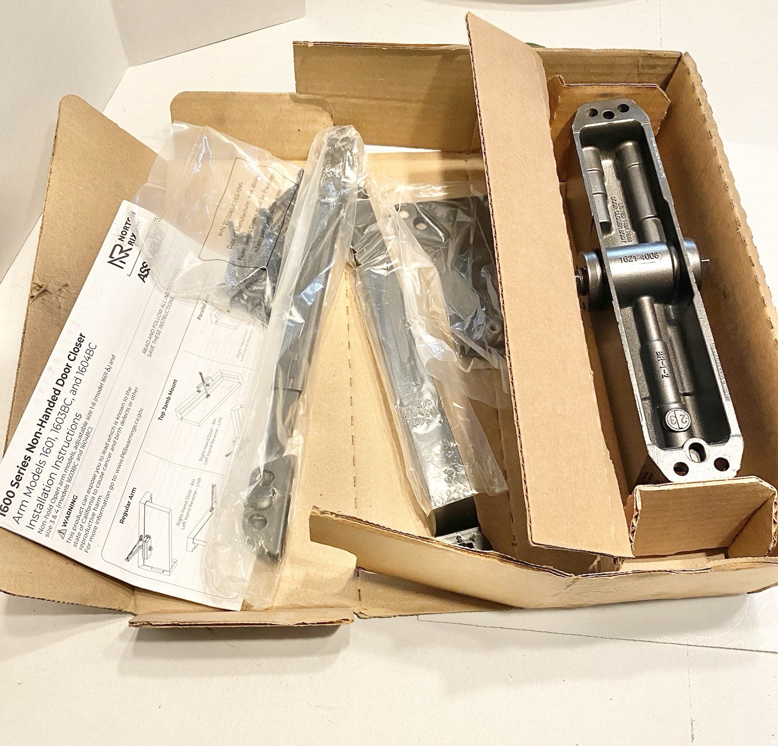 Norton Rixson ASSA ABLOY 690 Door Closer 6A993
