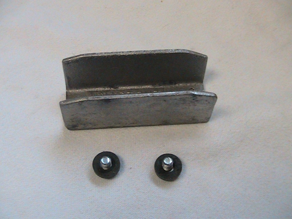 1 NEW NOS UNISTRUT ALUMINUM 2 HOLE CHANNEL JOINER P2900-AL