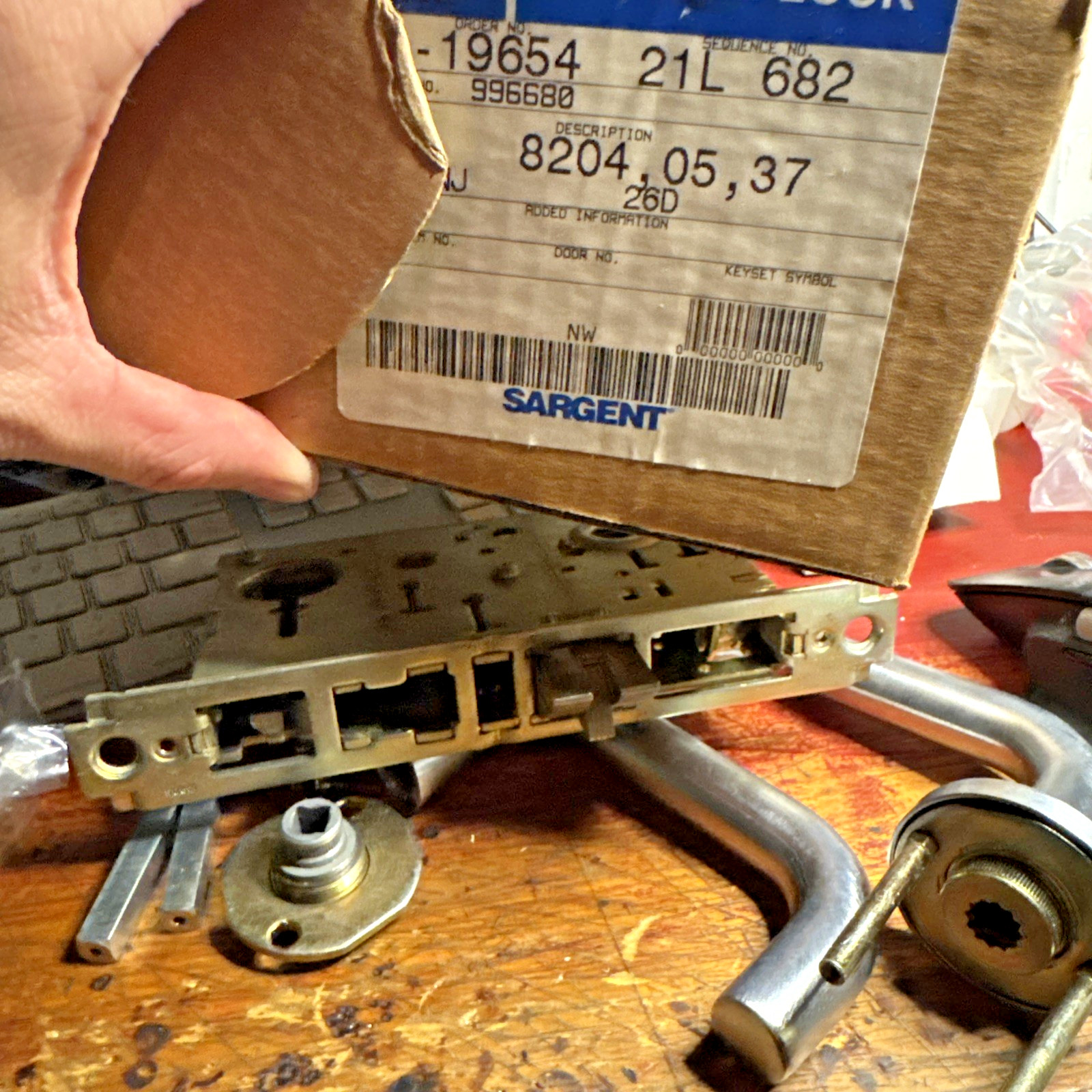 Assa Abloy Sargent Heavy Duty Mortise 8200 Door Lock 82-0537 26D Random Parts