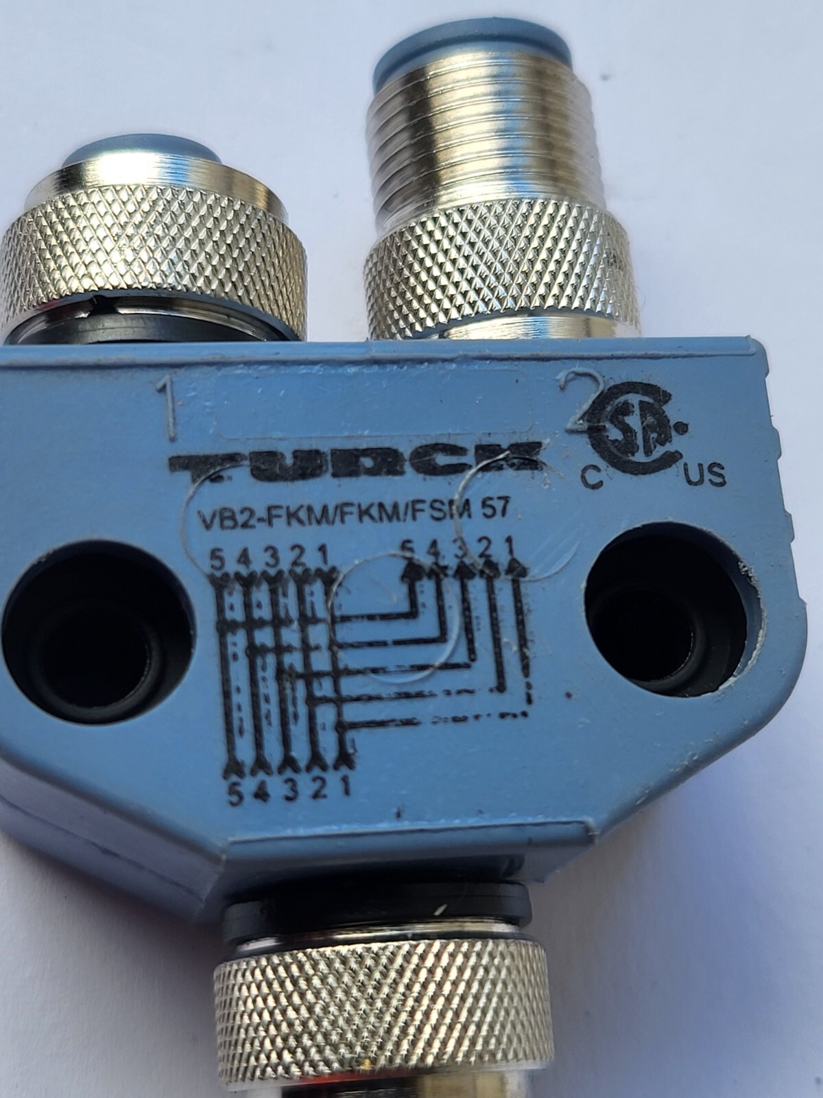 TURCK VB2-FKM/FKM/FSM57 DEVICENET SPLITTER (IN14S3B4)