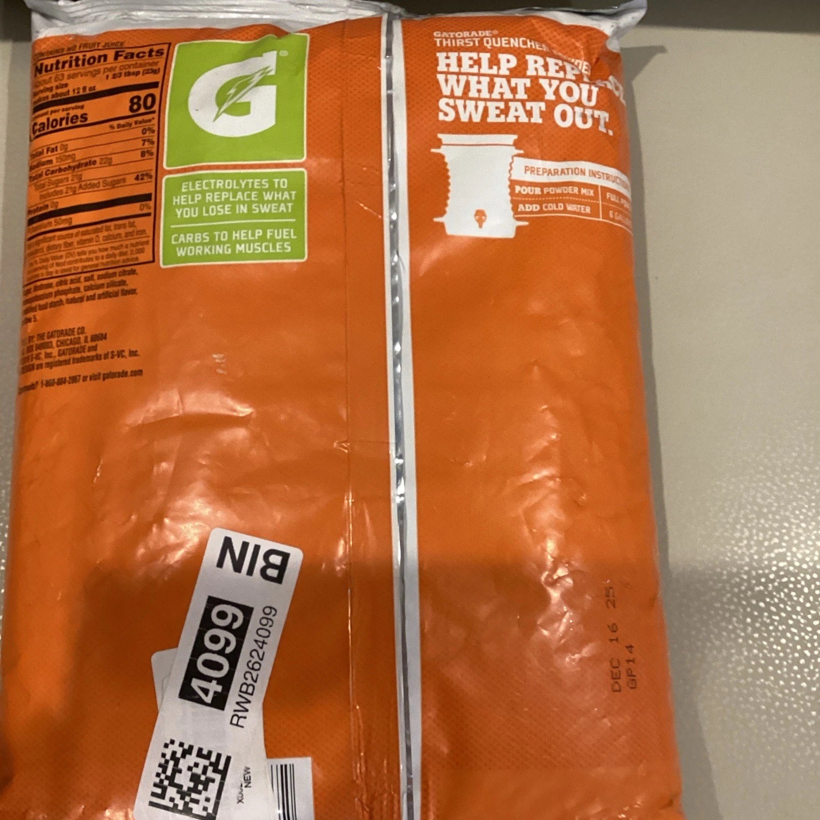 Gatorade – 50.9 OZ Thirst Quencher Instant Powder: Lemon-Lime 3lb 2 Oz.