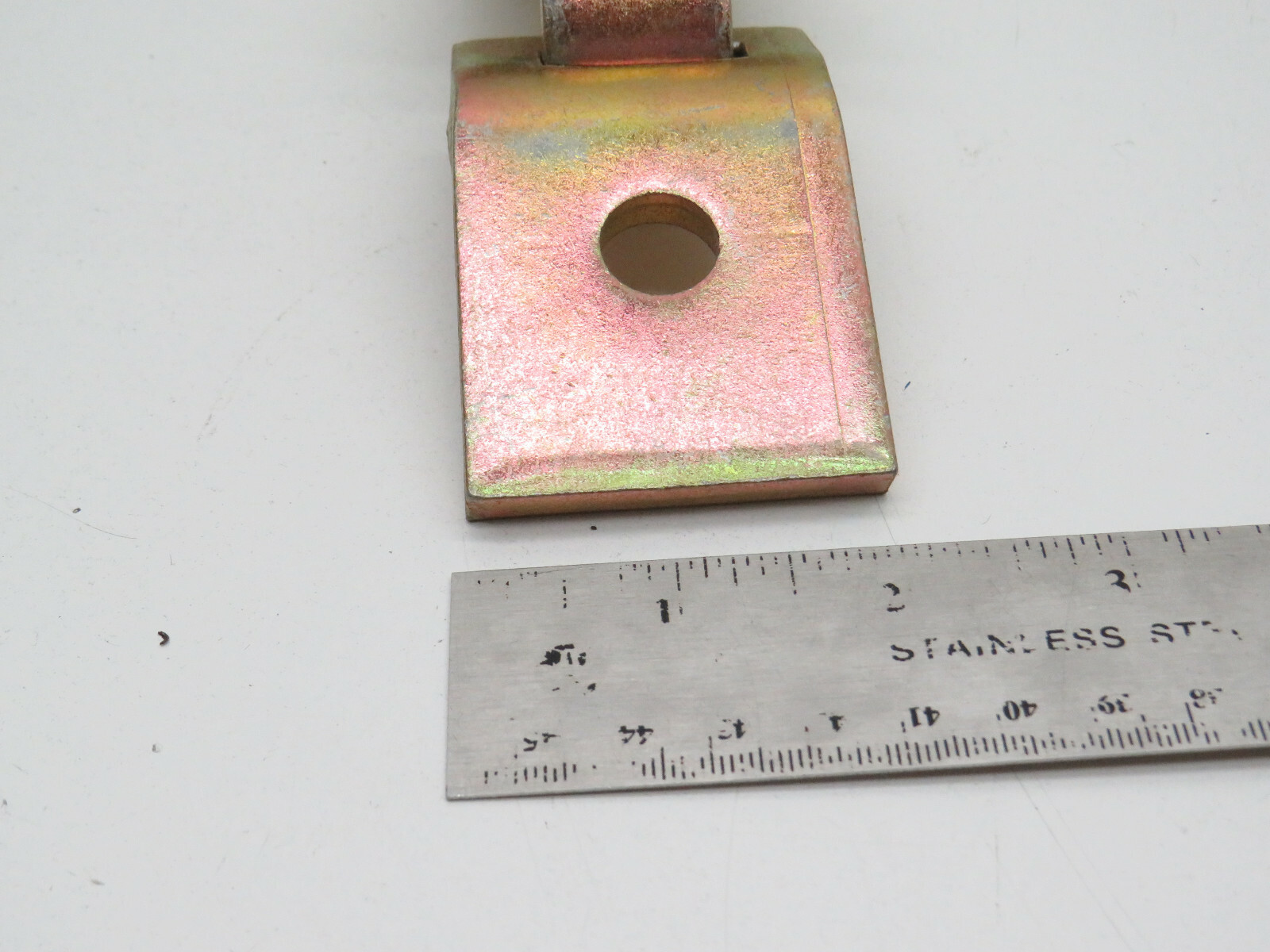 Isat ABHW12 Seismic Restraint Mounting Bracket (BRACKET ONLY, AS PICTURED)