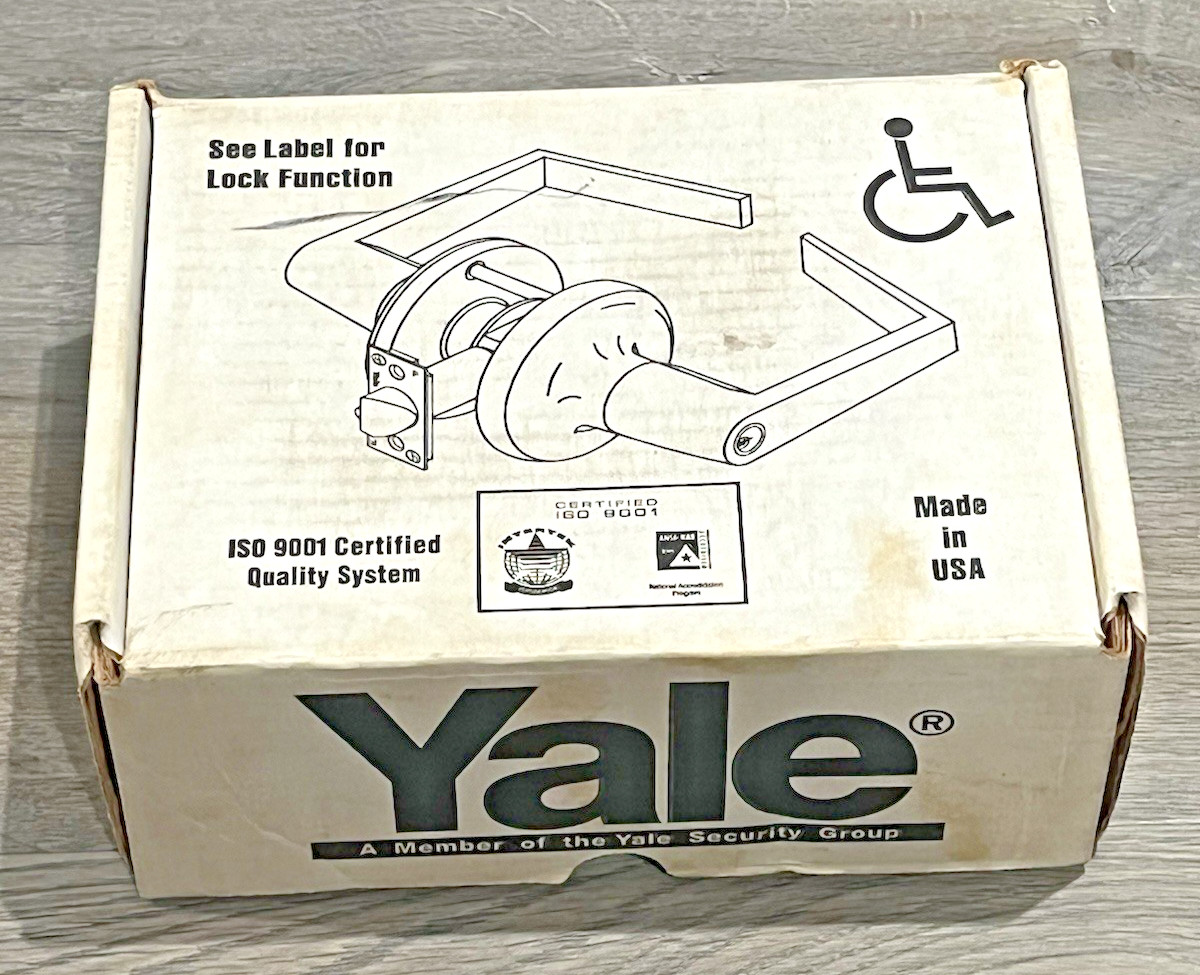 YALE COMMERCIAL 5300LN Series Standard Duty Lever Lock Series ADA Keyed