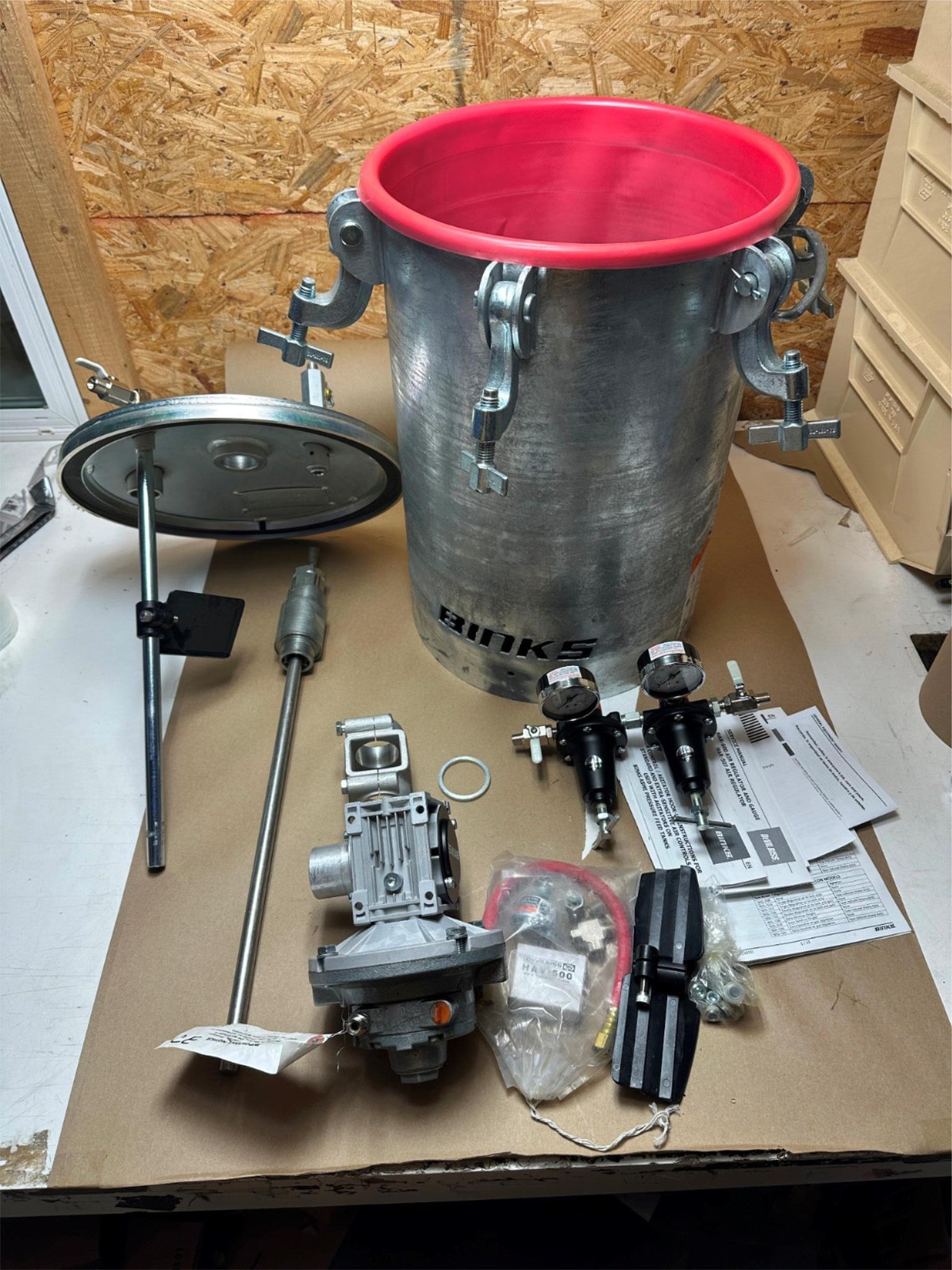 Binks 5 Gallon Agitated Pot Galvanized Sprayer Pressure Tank 183G Kit 183G-523