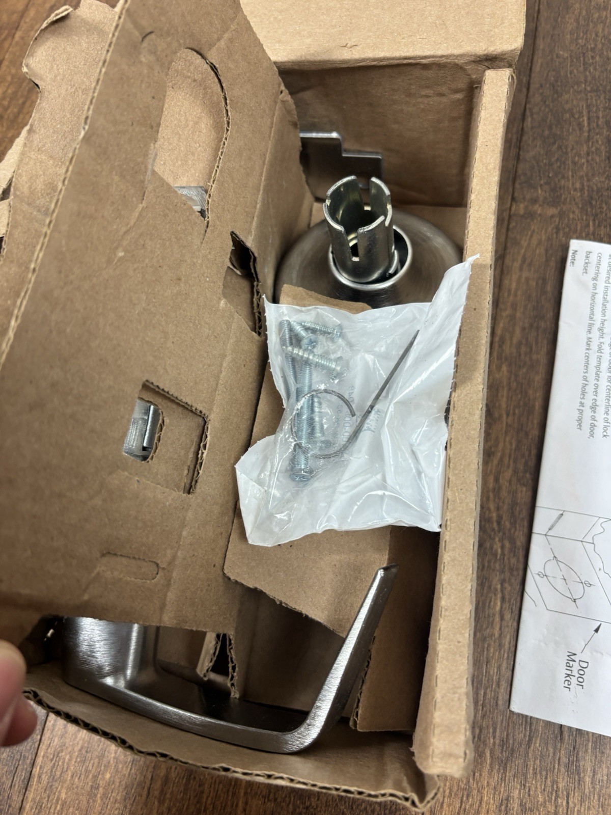 New Yale Accentra 4701LN AU 626 Lever Lockset,Mechanical,Passage,Grade 1