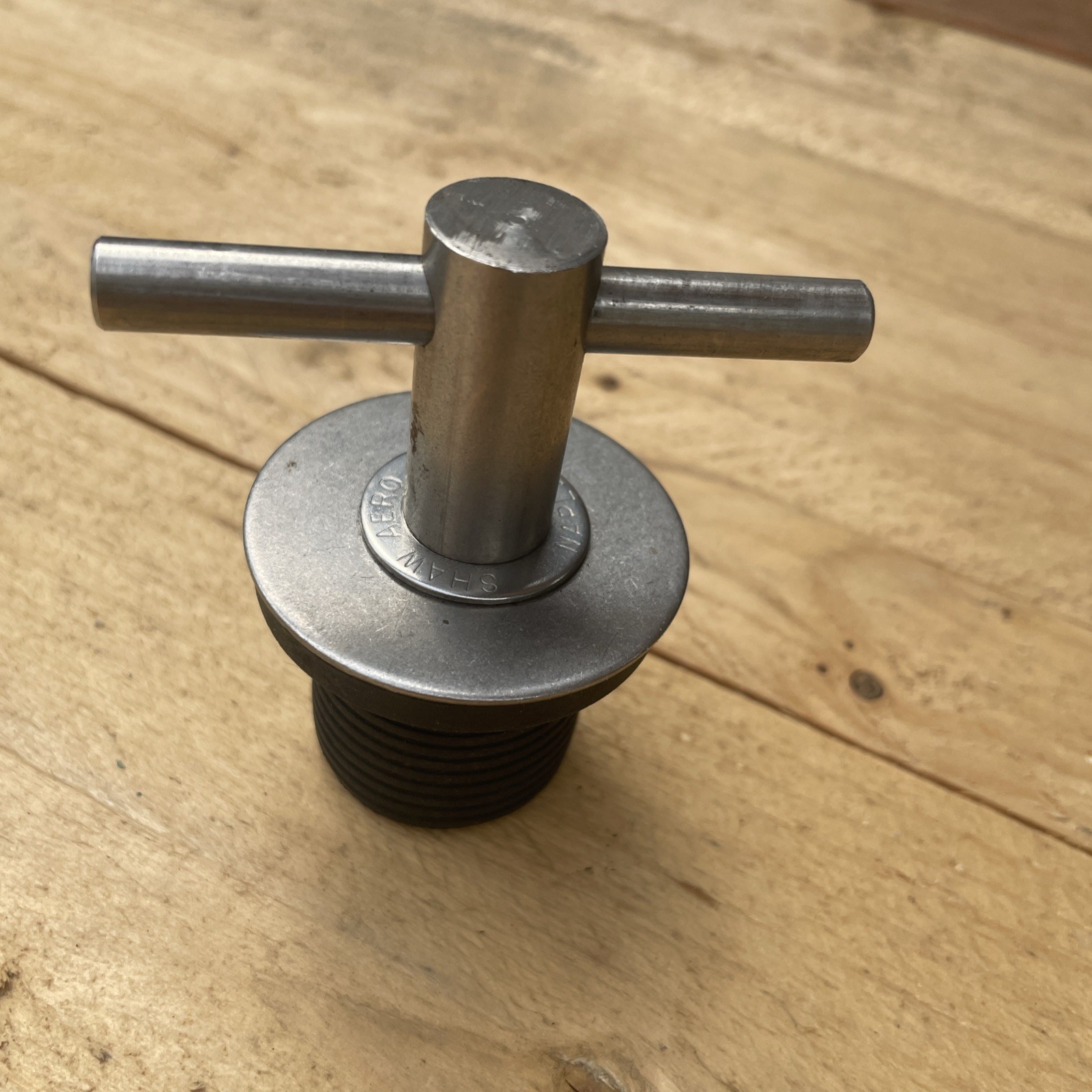 Shaw Plug T-handle Expansion Plug 1-1/4” Shaw Aero Naples Florida Pressure Test