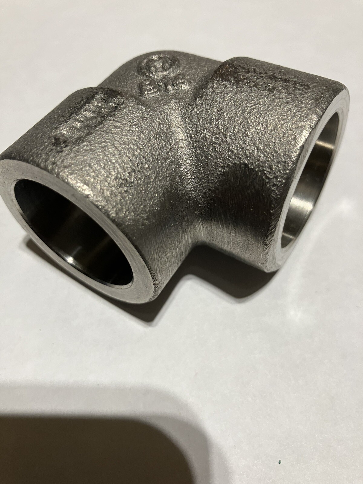 Forged Alloy 20 90 Degree Elbow 3/4″ 3000 Socket Weld S/SB366 N08020 WP20CB-S