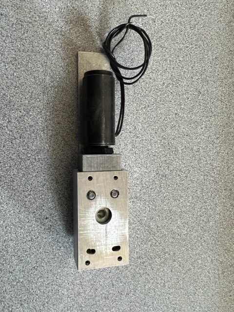 DORMA DOOR CONTROL 135T OR 146T LSK 24V RELEASE SOLENOID ONLY AS PICTURED