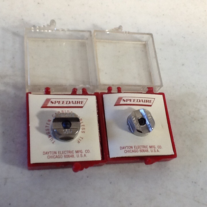 SPEEDAIRE TUNGSTEN CARBIDE AIRLESS TIP DAYTON ELECT PAINT 6×904 6×900 lot of 2