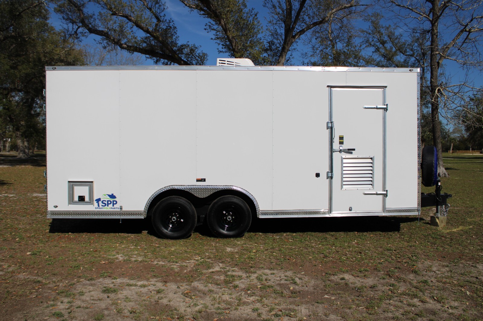 FOAM PRO 24′ GRACO R2 H30 SPRAY FOAM RIG & EQUIPMENT