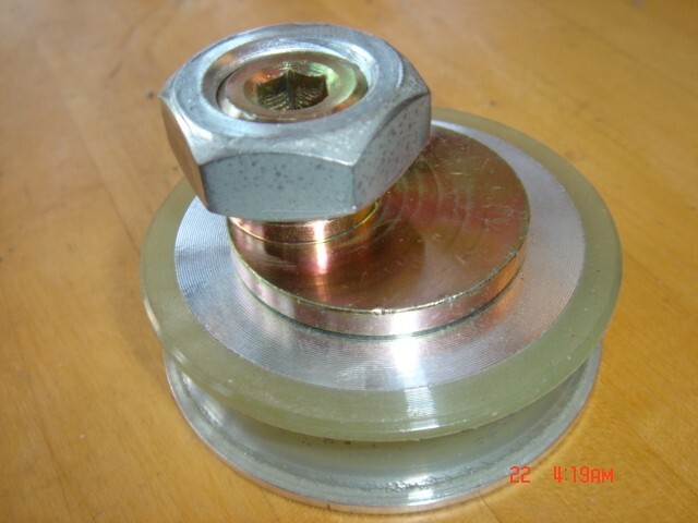 Brand New Stanley Slider Dura Glide Carrier High Eccentric Hanger (Load) Wheel