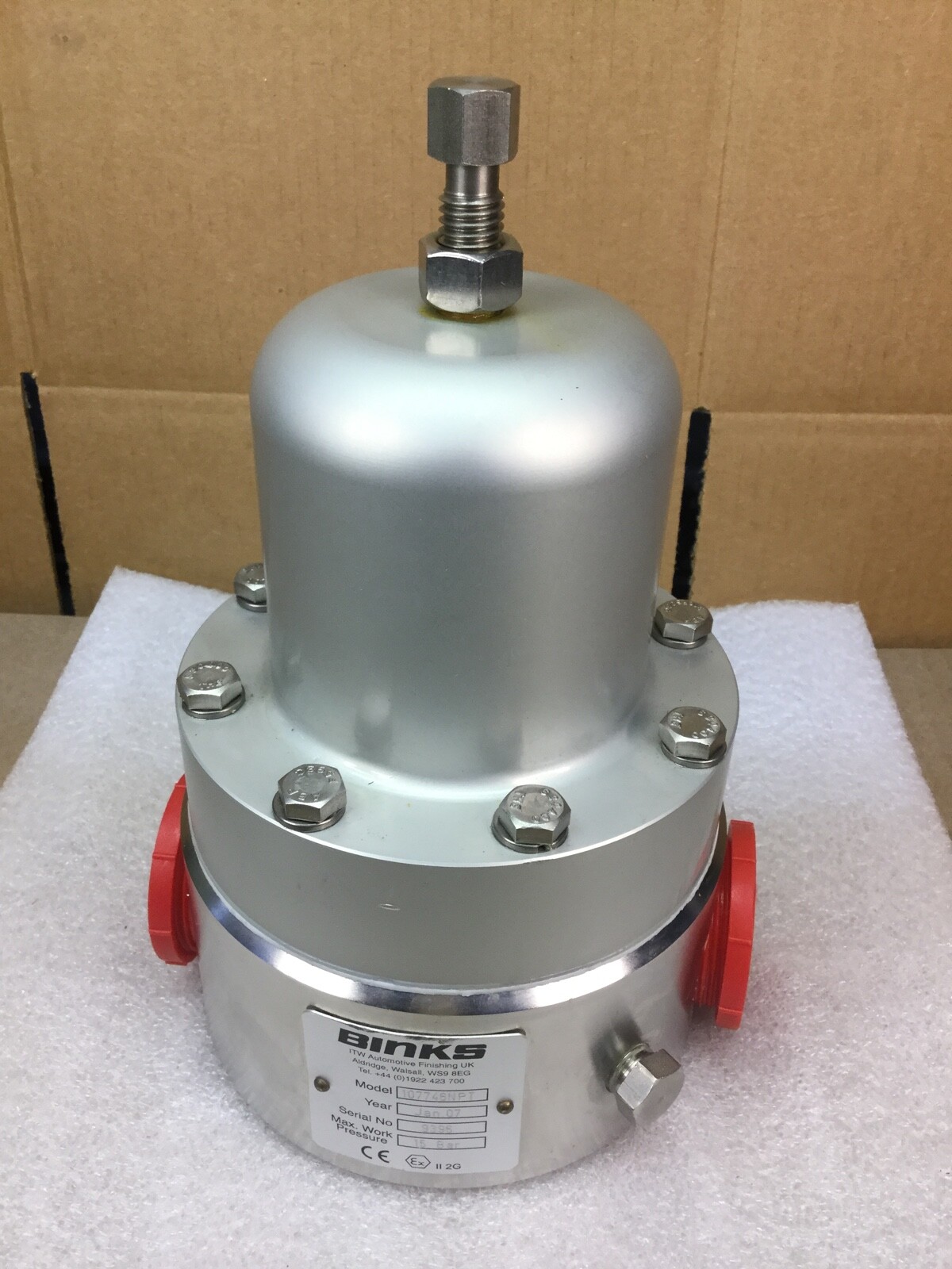 BINKS 107746NPT PRESSURE REGULATOR MAWPR 15 BAR NEW NO BOX