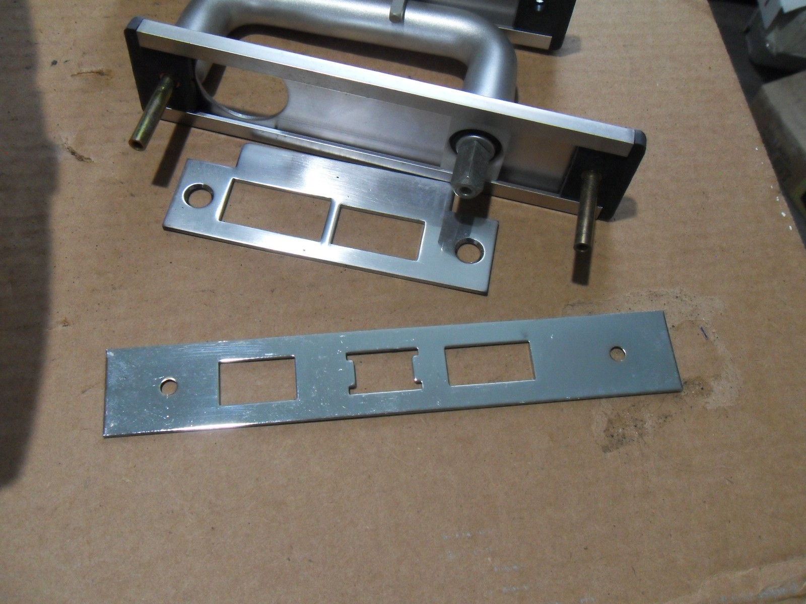 NOS COMMERCIAL CECO YALE MORTISE LOCKSET VH 8061 RH AS PICTURED