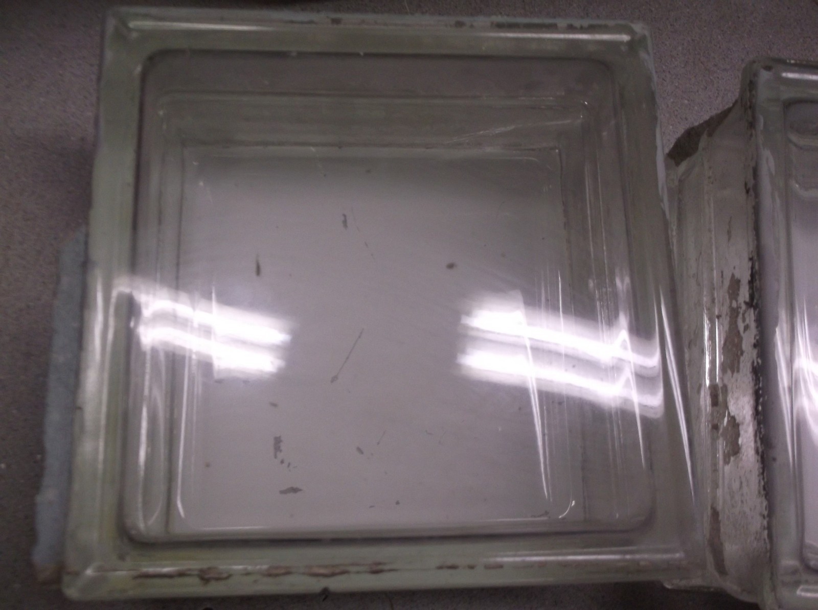 Vintage Architectural Glass Block 7-3/4″ x 7-3/4″ x 3-7/8″, Lot of 2