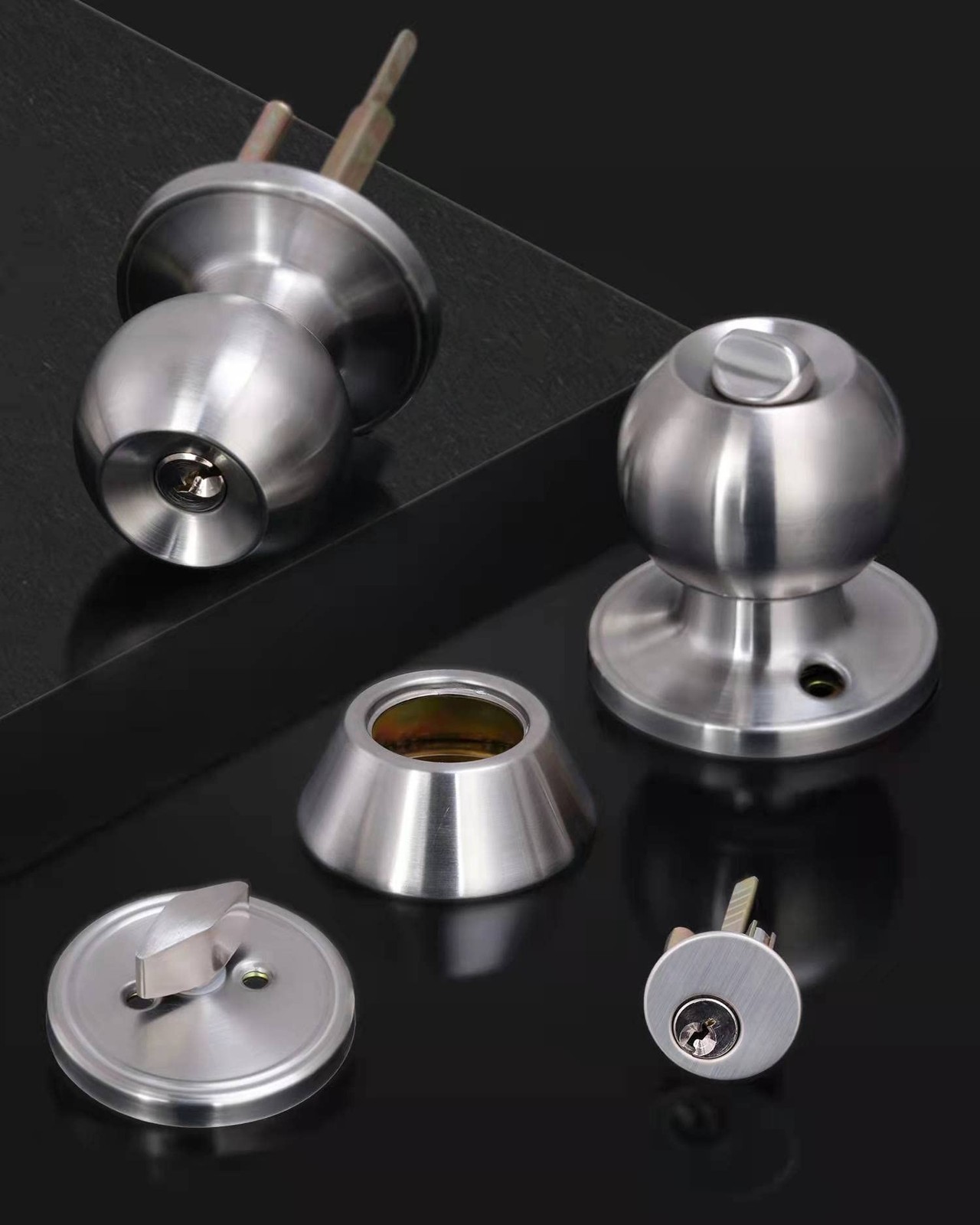 Lanwandeng 2 Sets All Keyed Same Entry Door Knob and Single Cylinder Deadbolt…
