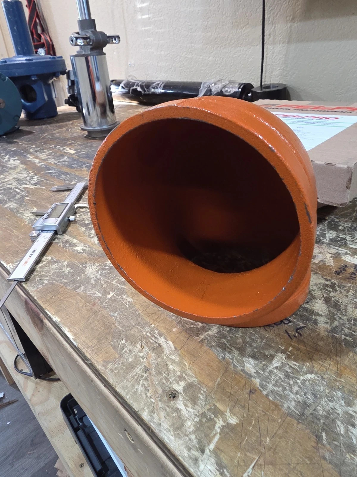 Victaulic 4″ 90 Degree Elbow, Grooved 114.3 , Exposed To Elements