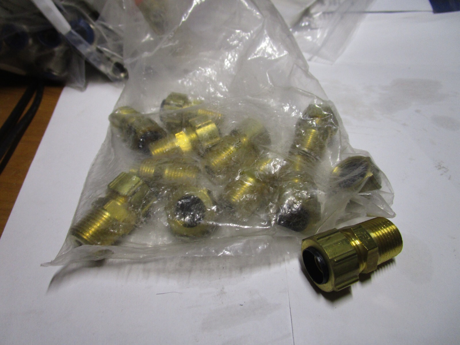 1/2″ Tube x 3/8″ Male NPT Brass Polyline™ Compression Connector QTY 10