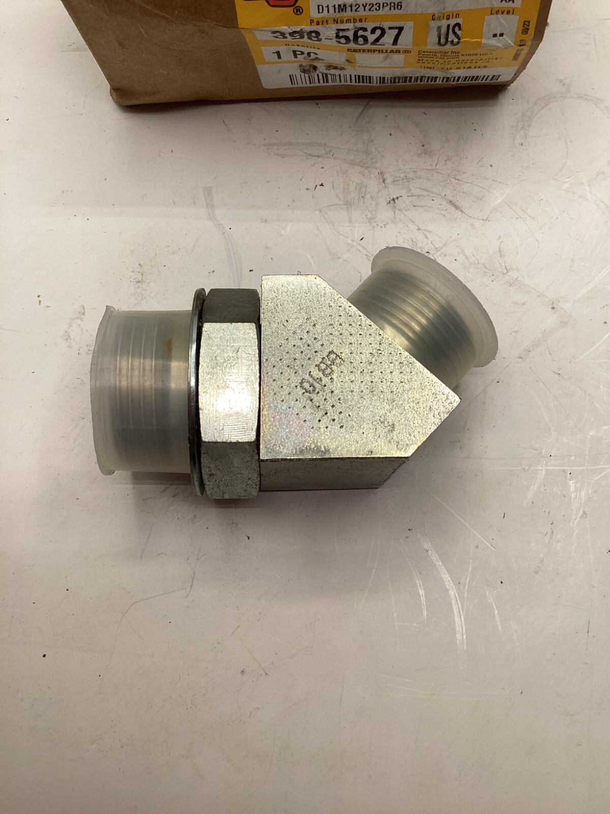 Genuine CAT Caterpillar Adapter-Elbo 398-5627