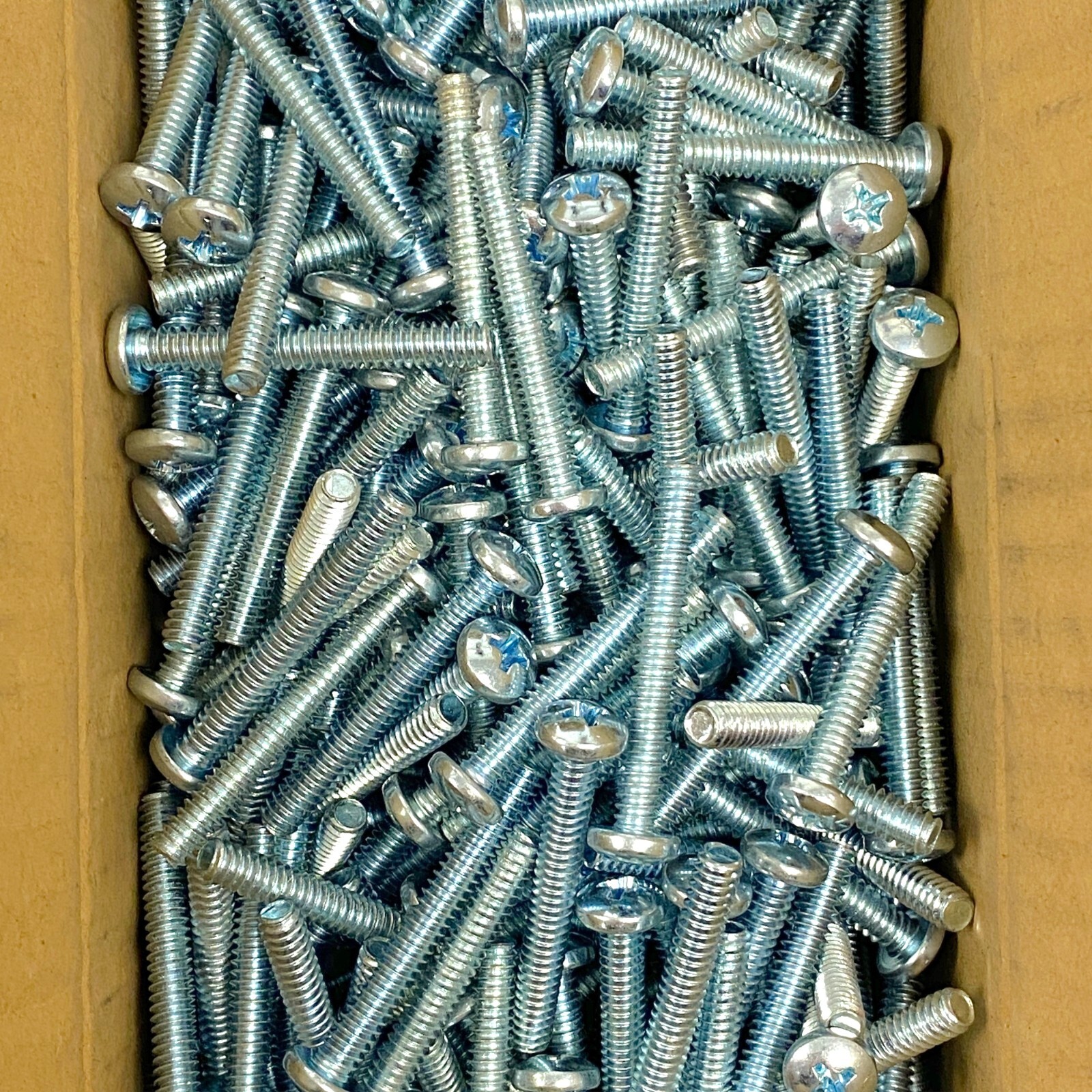 Schlage Pan Head Phillips Mounting Screws Commercial Door Hardware, 6.6 lbs