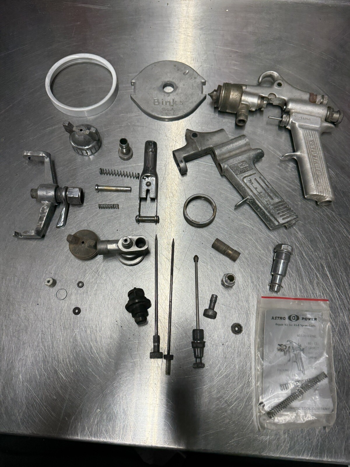 Vintage DE VILBISS Binks Spray Paint Gun Parts