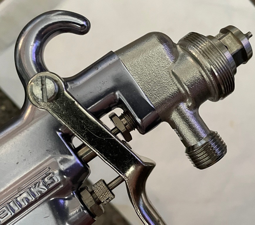 BINKS STAINLESS 1 QT PRESSURE ASSISTED CUP W/REGULATOR 80-511
