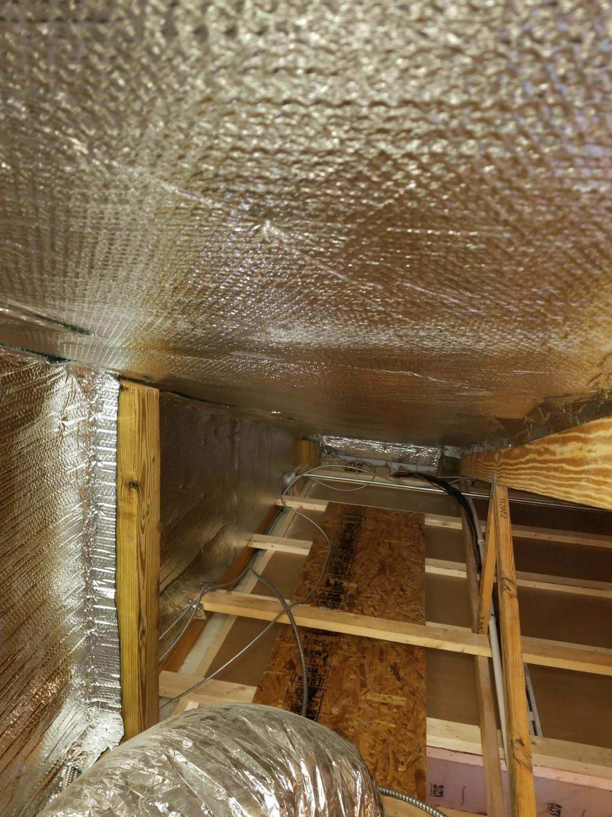 Reflective BUBBLE Foil Insulation RADIANT Barrier 4FT x 10ft FIRE RESISTANT R8
