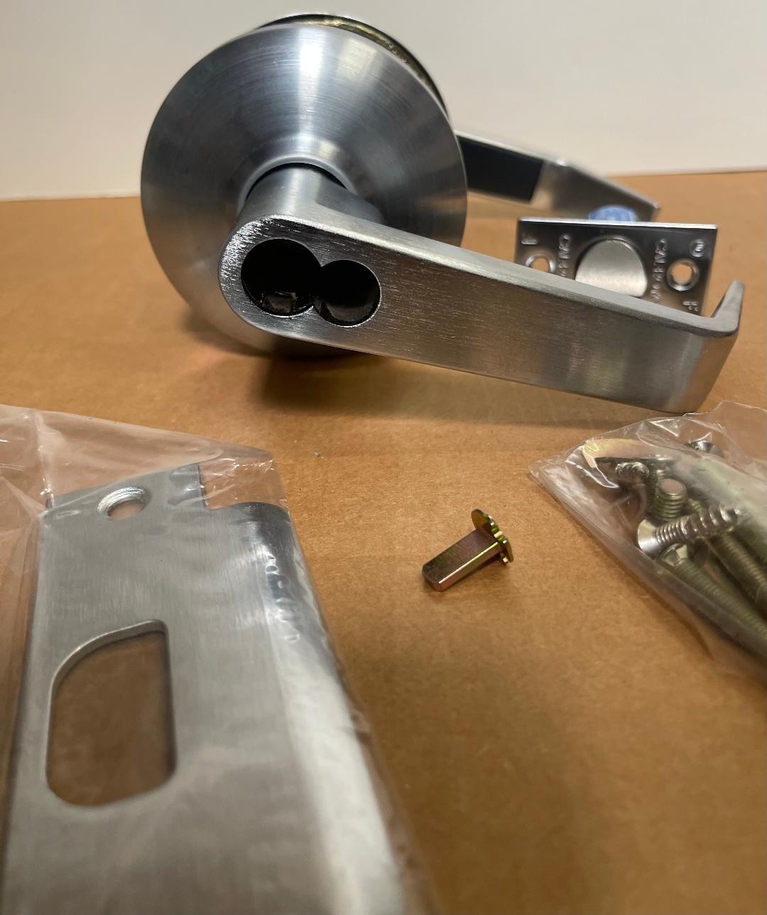 Storeroom lever lock ( with IC core Schlage IC core)