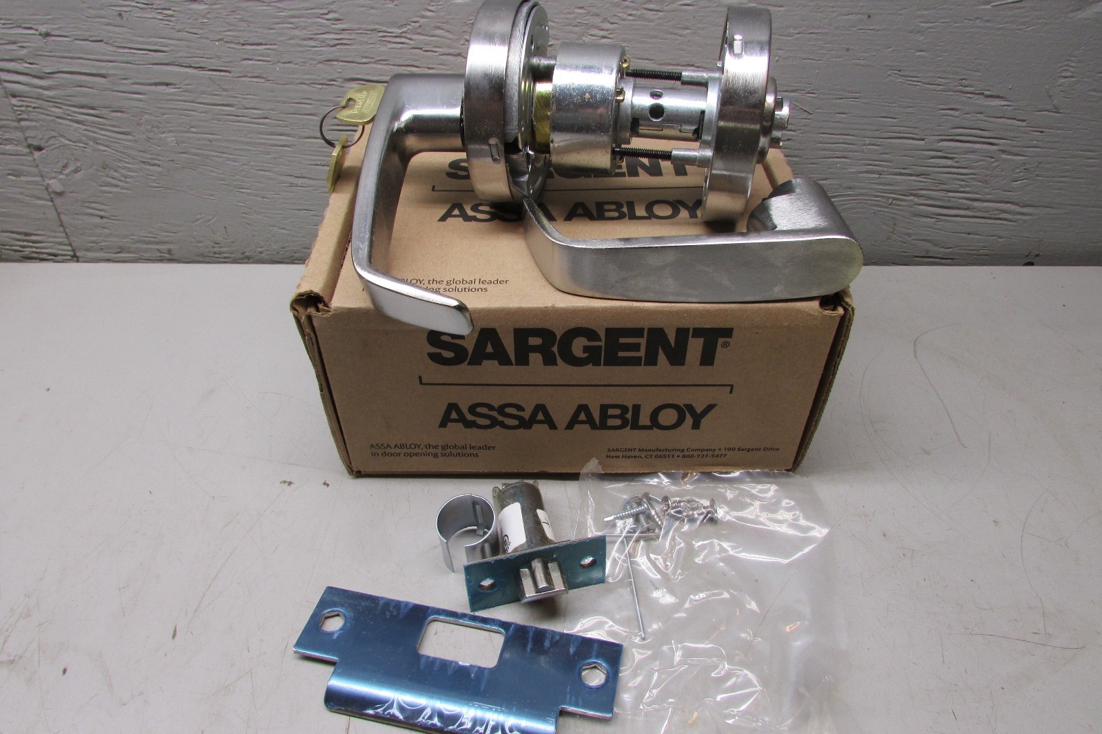 Sargent Assa Abloy 7 Line Lever Lock 28-7G04-26D