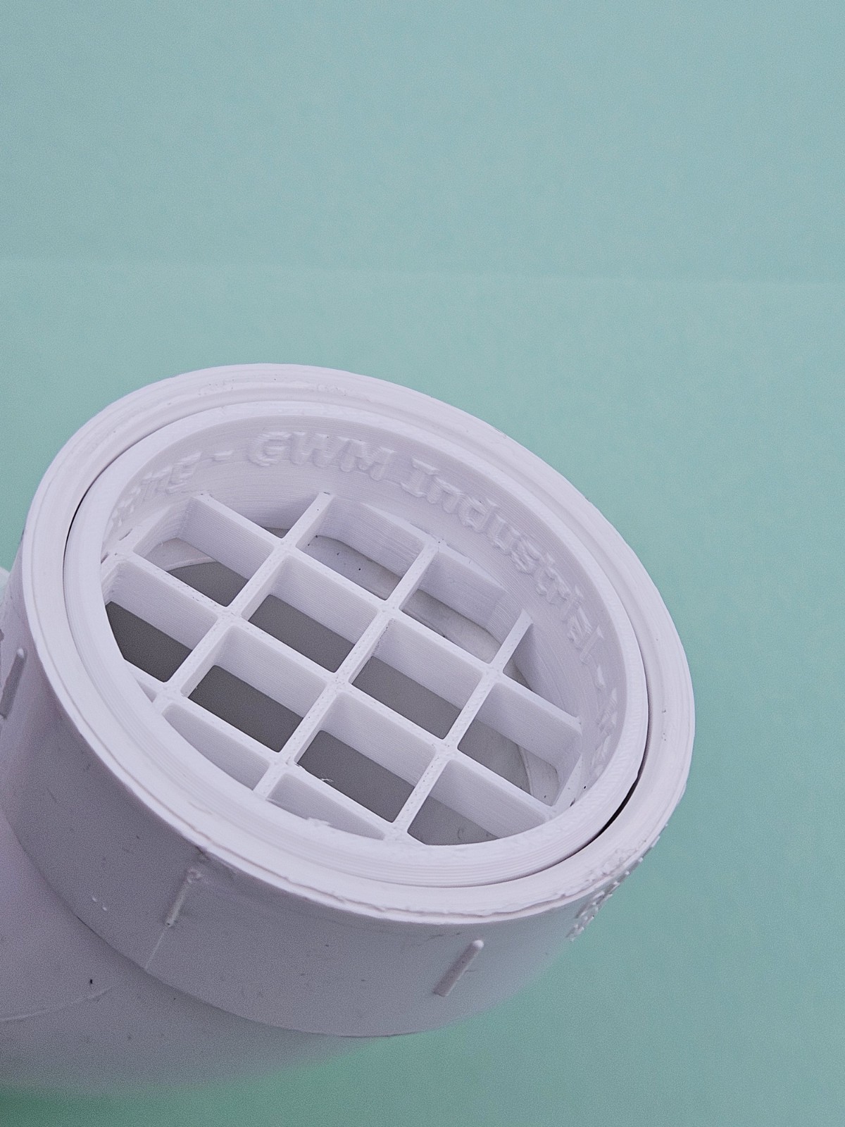 2-1/2″ PVC Pipe Vent Screen, 2.875″ OD, 1/2″ Mesh All Plastic for 2-1/2″ Fitting