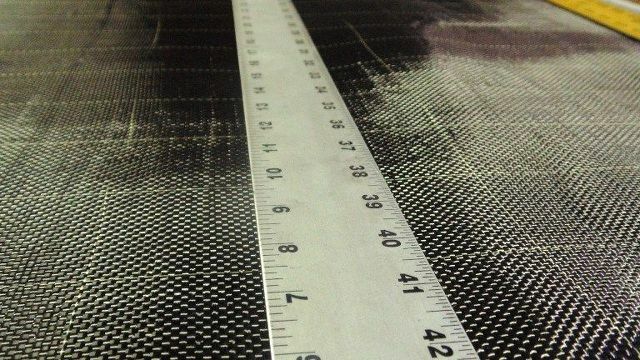 CARBON FIBER FABRIC 3K PLAIN WEAVE 6 OZ. 42 IN WIDE X 3 YARDS LONG WITH TRACERS