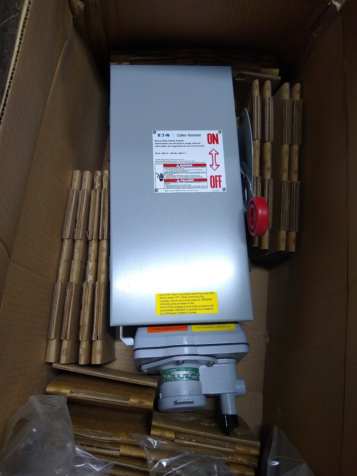 Eaton Safety Switch 30A 600V #DH361FD5WRK w/ Appleton Receptacle #1B-1006-A16