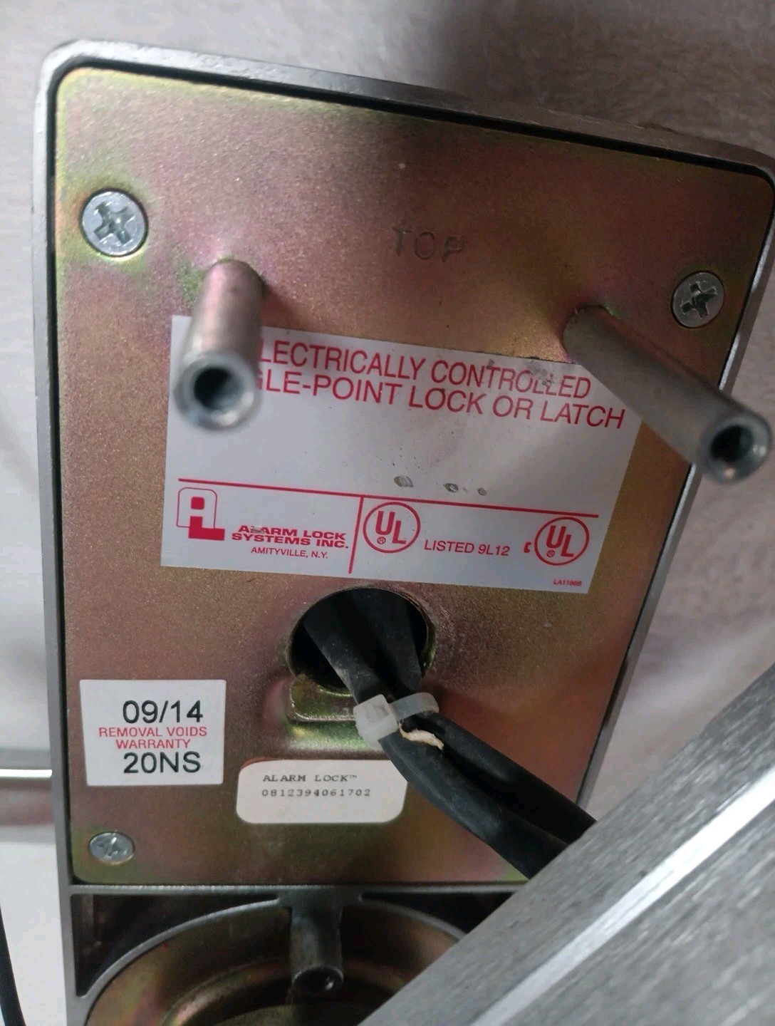Keyless Heagy Duty Single-point Door Handle Lock. Please Read…