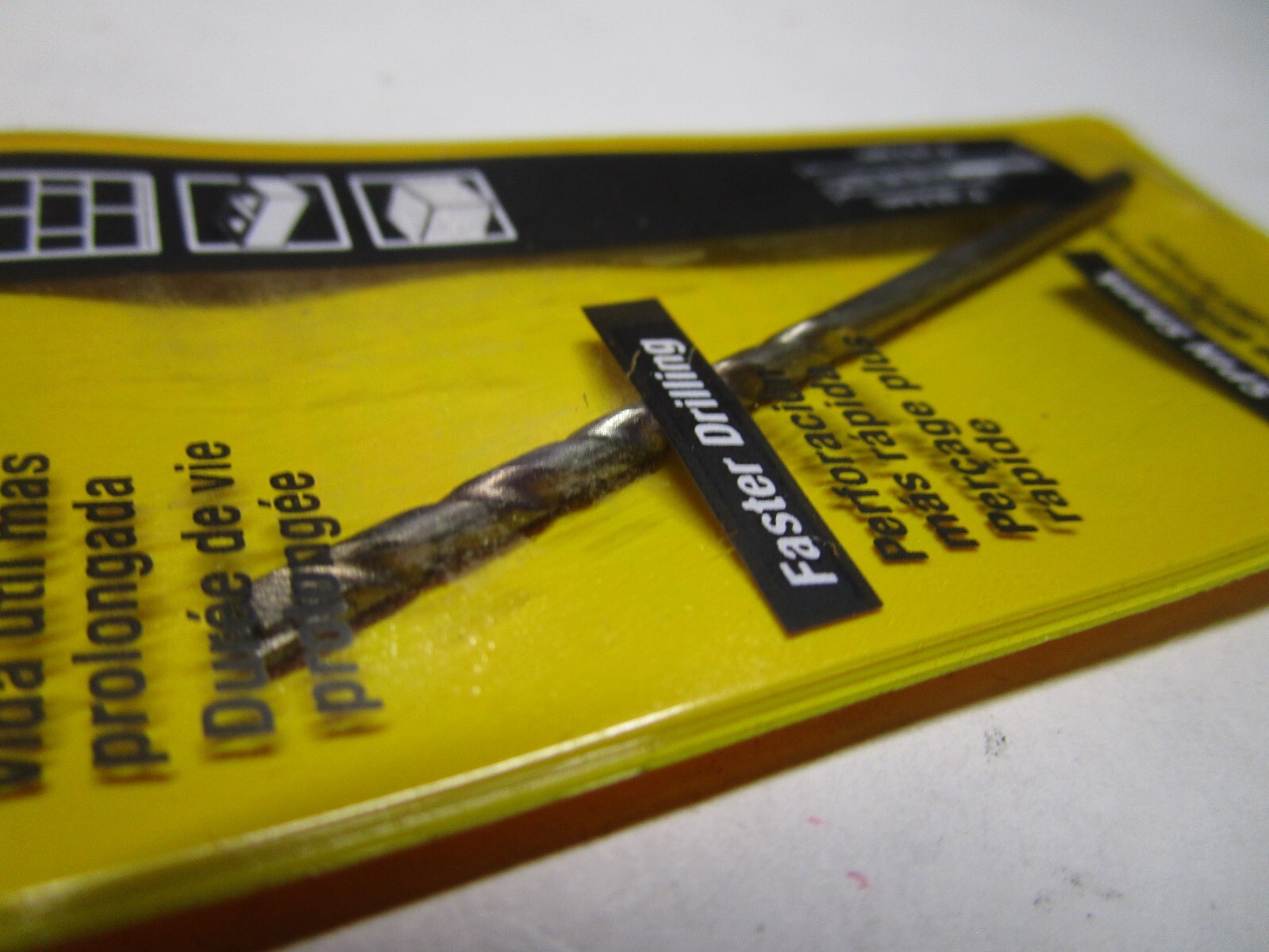 Dewalt 1/8″ x 3″ Drill Bit Premium Percussion