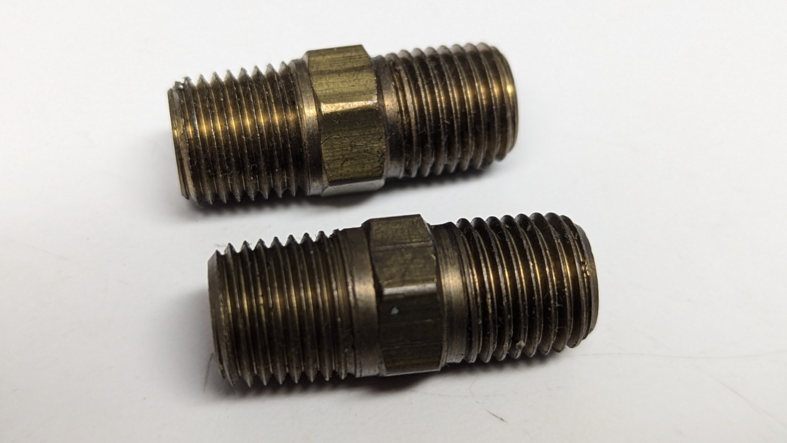 Lot of (2) NOS Parker 1/4” npt Brass Hex Nipple Pipe Fittings, 216P-4