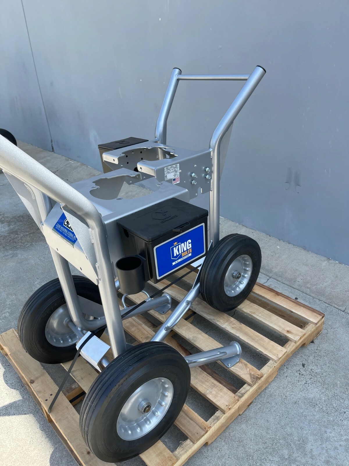 Graco Airless Sprayer Heavy Duty Cart – 17X355