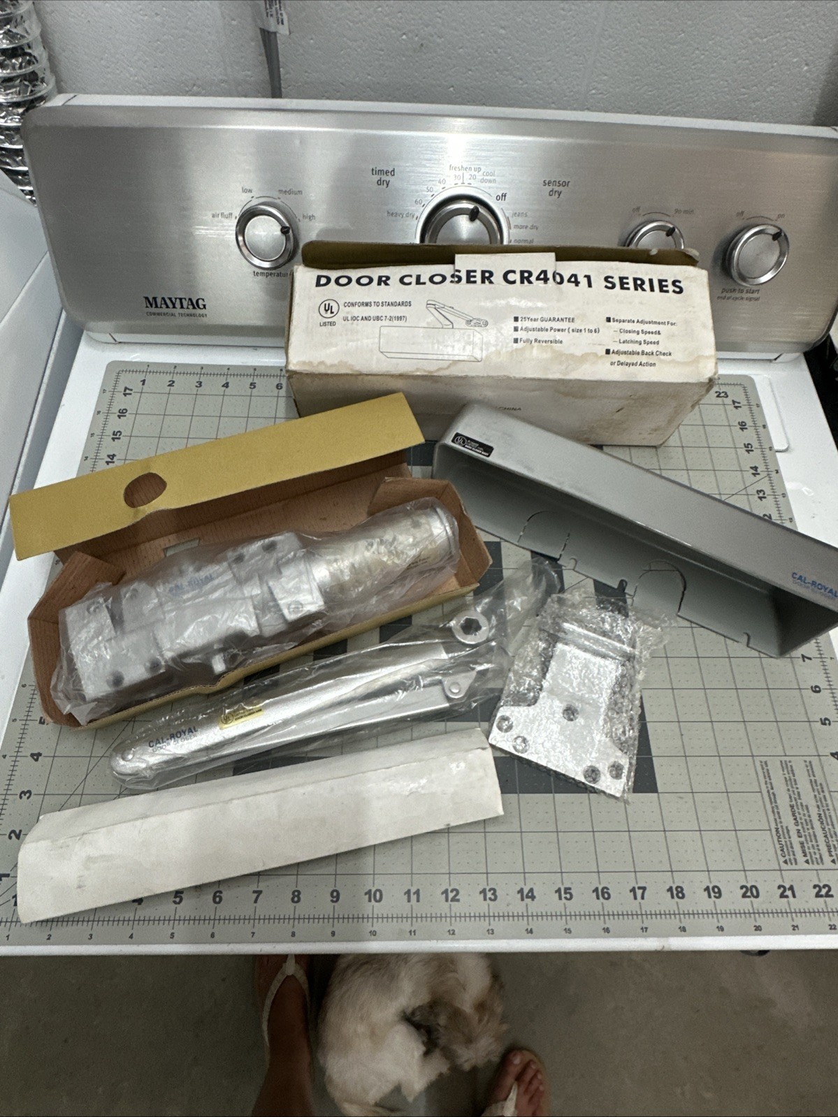 NOS Cal Royal 4041 COMMERCIAL Automatic Door Closer Adjustable (40-330lbs)