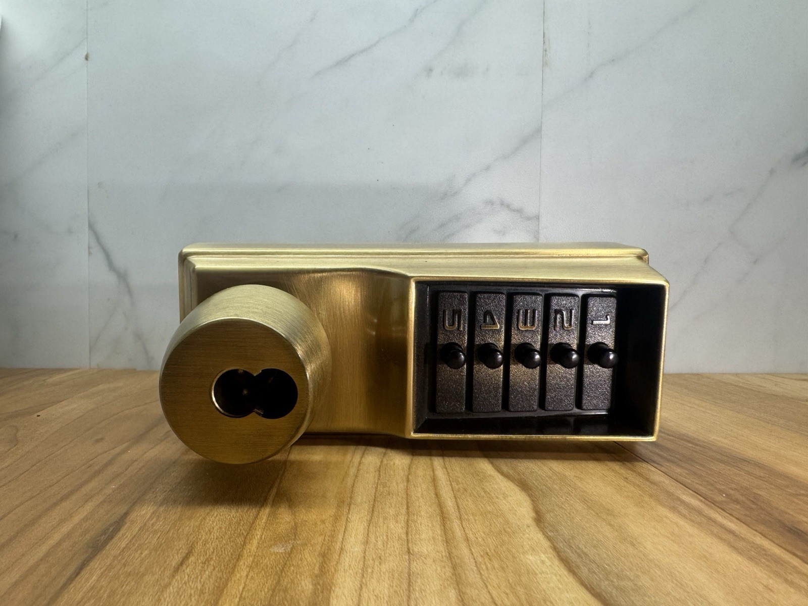 Simplex 1000 Series – Push Button Lock Handle – 5B Brass 1000-2B / 1021B *NO BOX