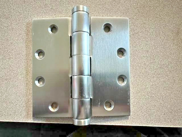 LAWRENCE BB5151 4 1/2 X 4 1/2 US26D CONCEALED BALL BEARING HEAVY WEIGHT HINGE