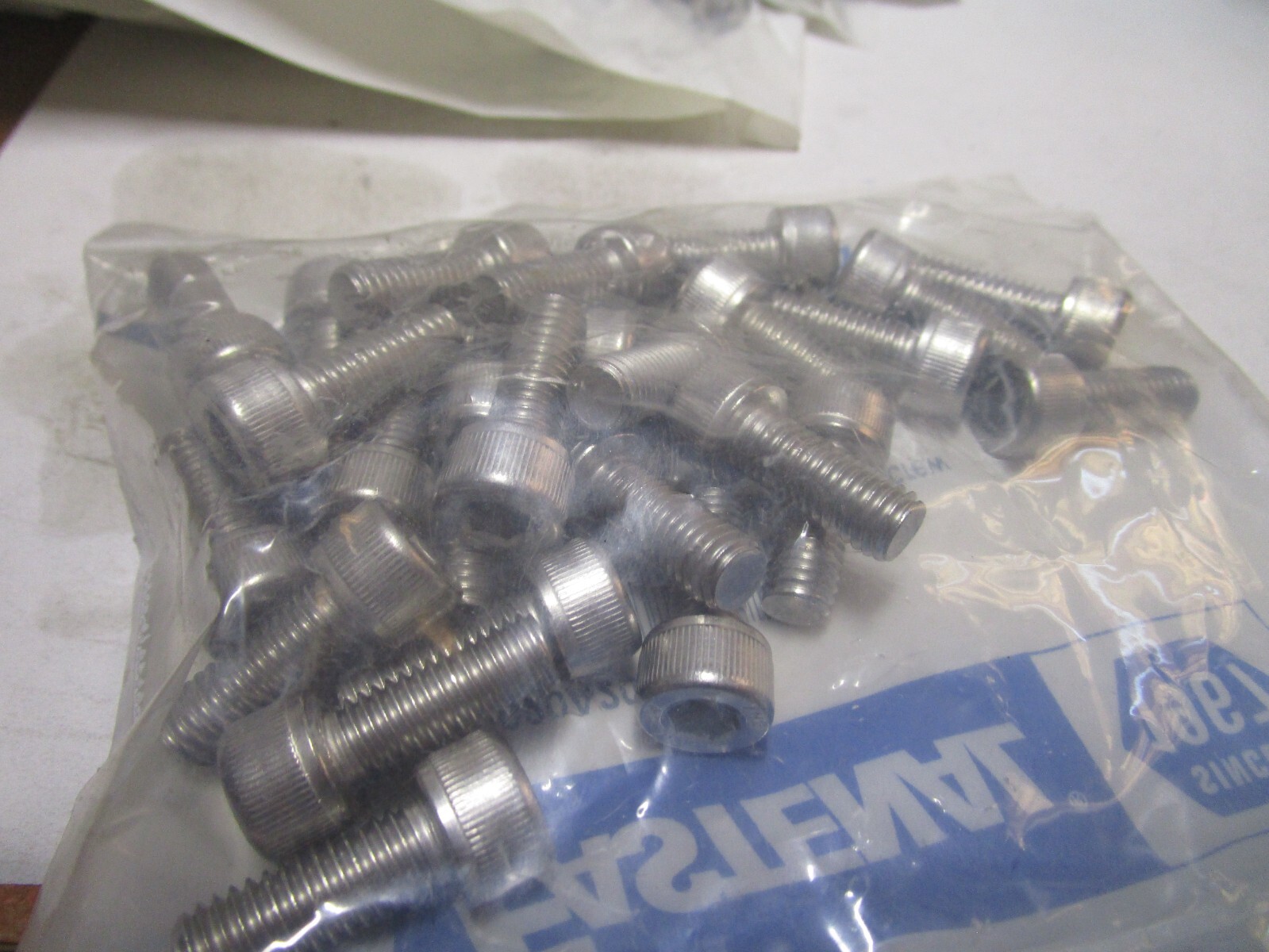 M8-1.25 x 20mm L 6mm Hex A2-70 Stainless Steel Socket Head Cap Screw QTY 25
